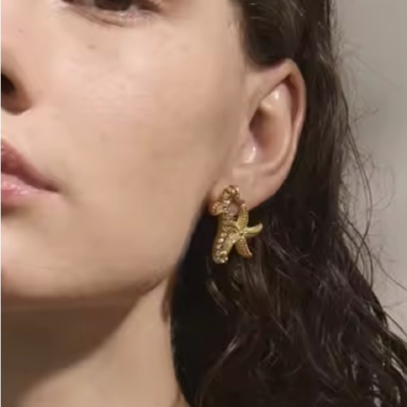 Seahorse Starfish Crystal 18K Gold Stainless Steel Waterproof Earrings - Picture 10 of 11